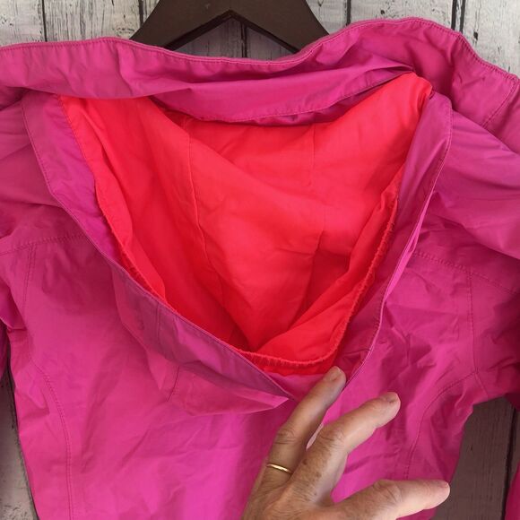 The North Face Girls HYVENT Hooded Rain Jacket Size S 7/8 Pink Outdoor Full Zip - Picture 8 of 14